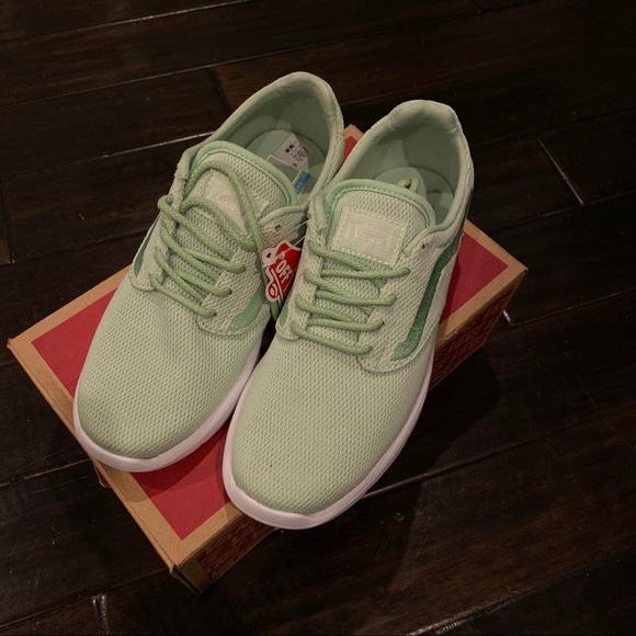 Vans Shoes - VANS ISO 1.5+ MESH PASTEL GREEN
